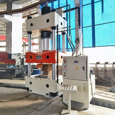 YB32 series four-column hydraulic press