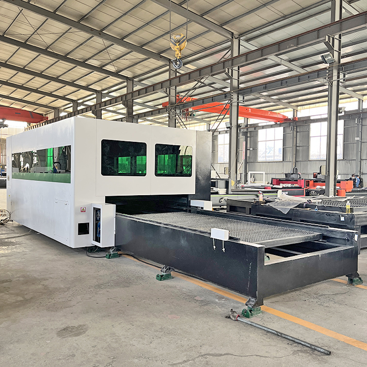 Fully enclosed double table exchange fiber laser cutting machine
